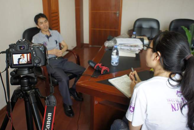 “劉金華評王長江離職演說:怎樣才能都不遺憾?” “劉金華評王長江離職演說:怎樣才能都不遺憾?”