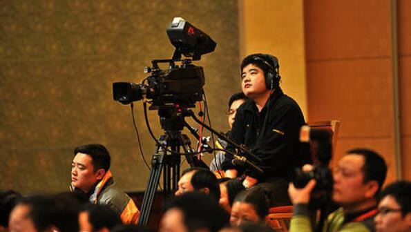 “毛主席“收服”陳嘉庚:延安的“十個(gè)沒(méi)有”” “毛主席“收服”陳嘉庚:延安的“十個(gè)沒(méi)有””